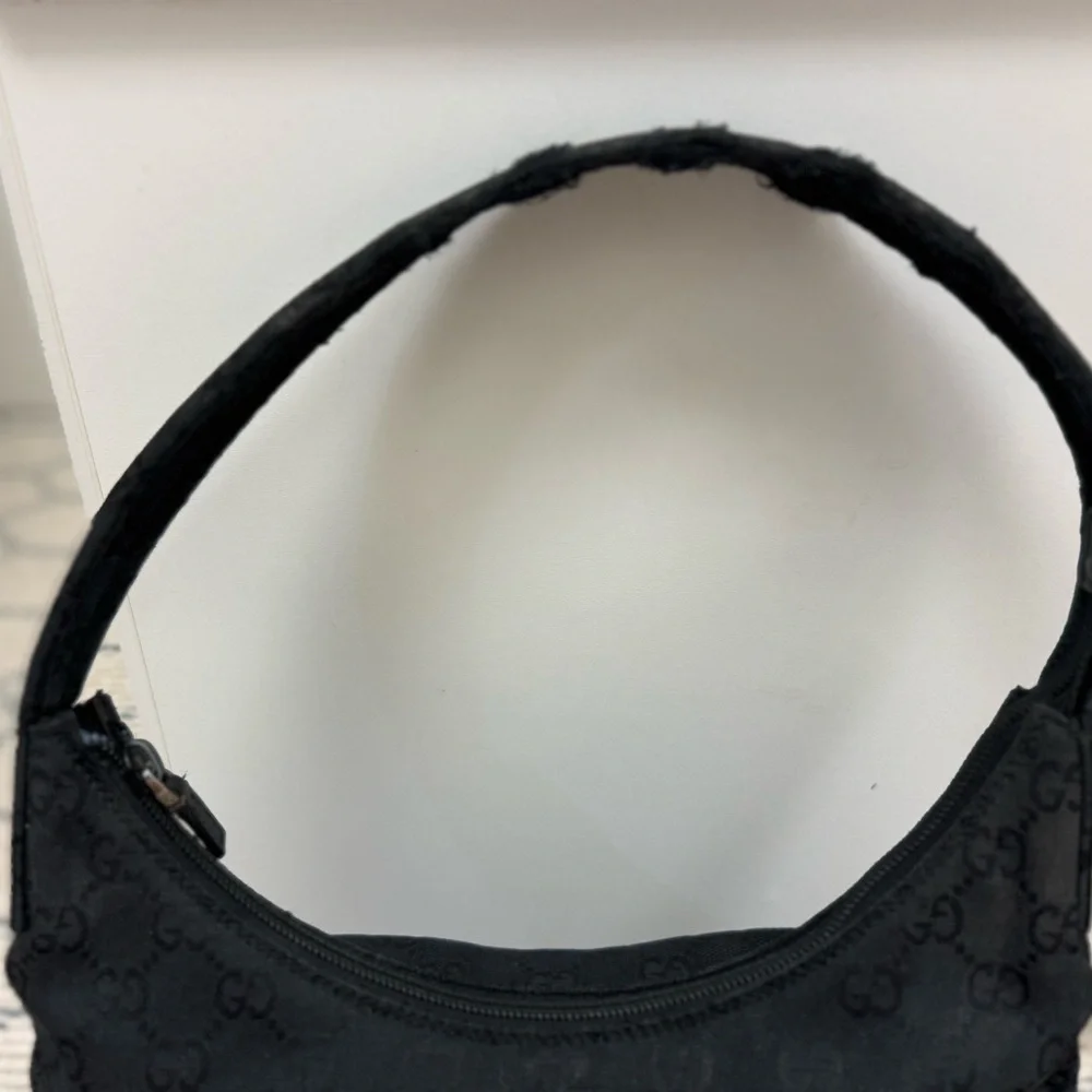 GUCCI Vintage Y2K Classic Black GG Monogram Canvas Leather Hobo Shoulder Bag - Picture 2 of 16